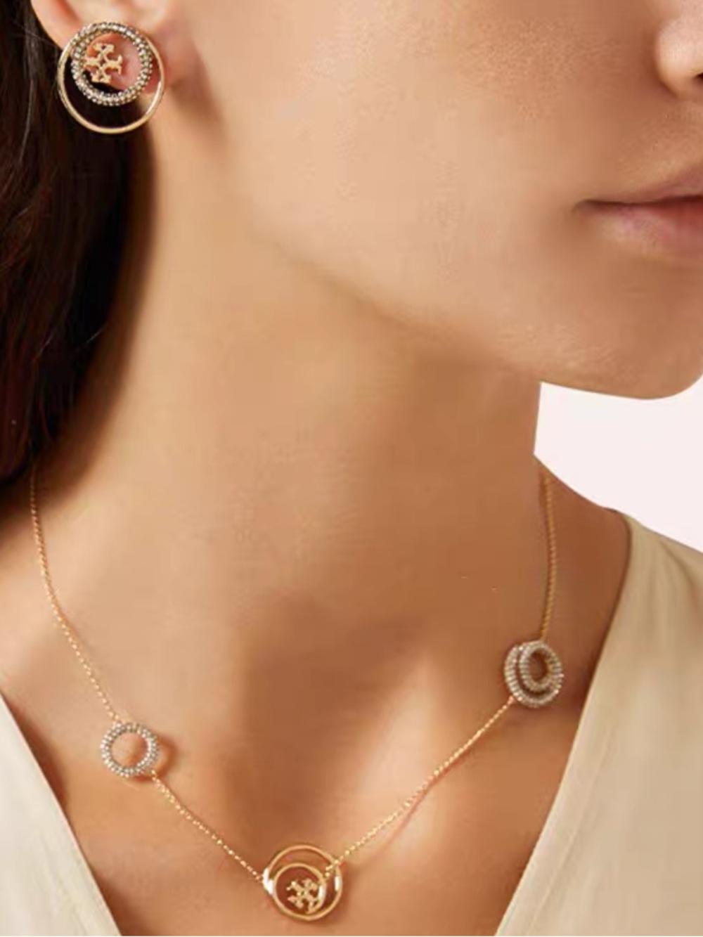 Tory Burch Gold Logo Circle Station Necklace